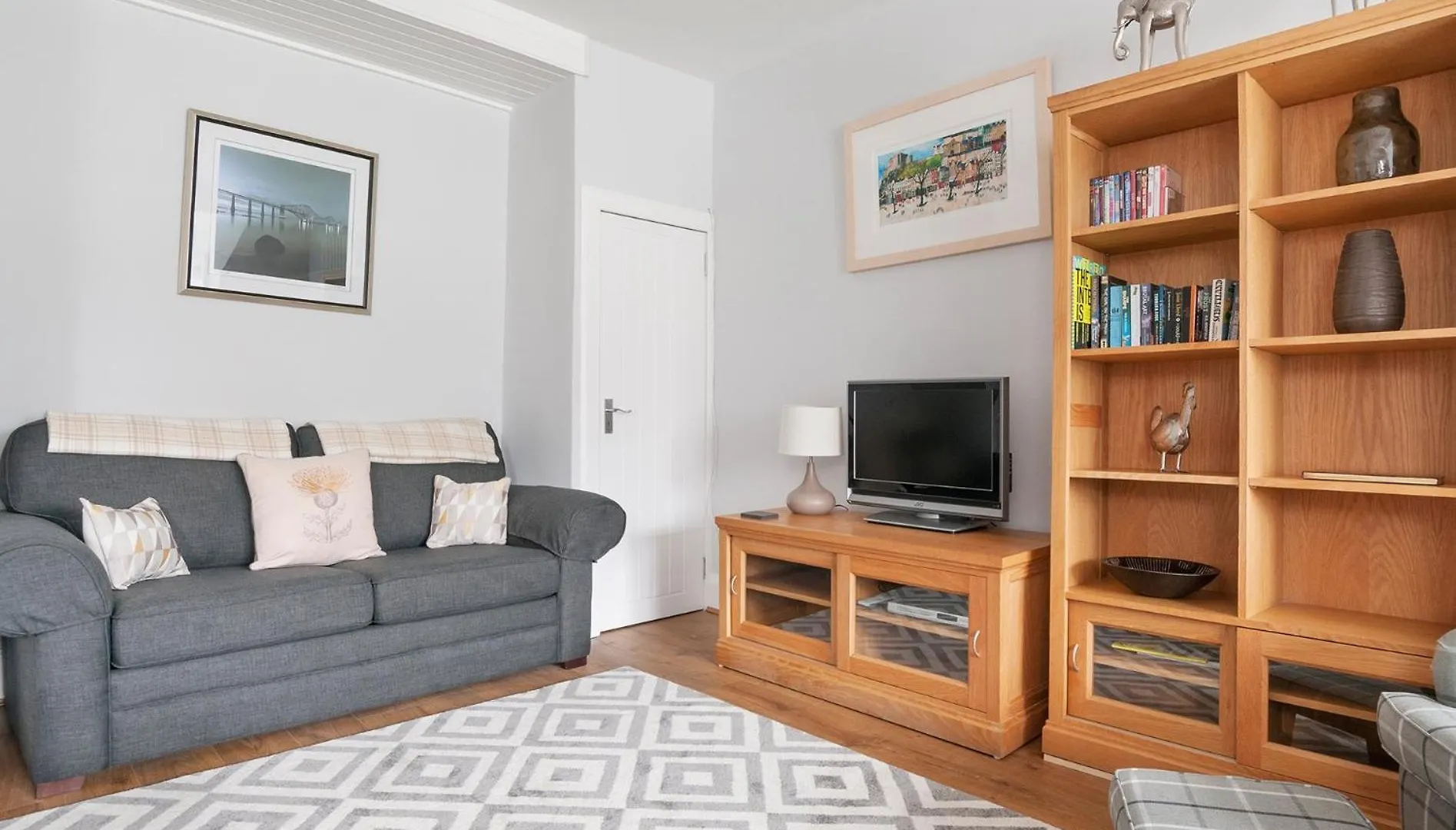 High Street Apartment Edimburgo